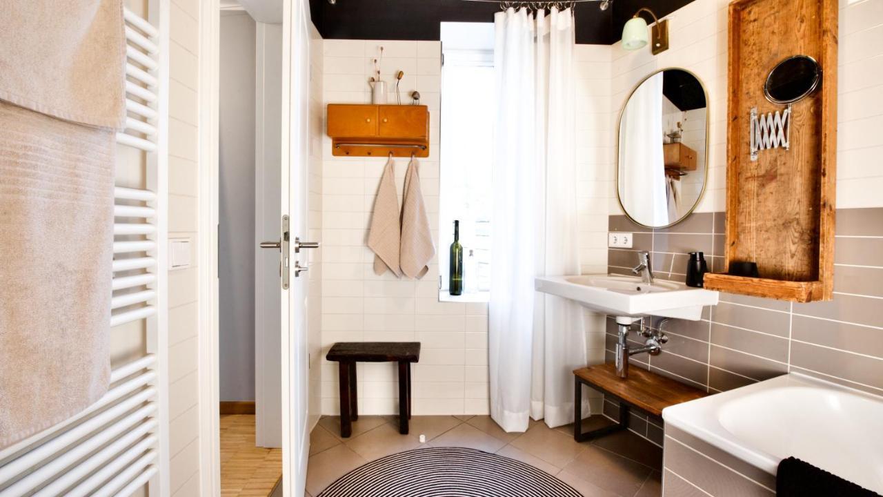 Gelber Loewe - Ferienwohnung In Der Erfurter Altstadt Dış mekan fotoğraf